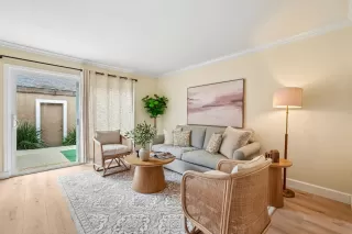 Photo #5: 226042505 Listing 