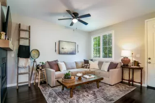 Photo #6: 226043223 Listing 