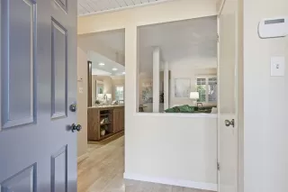 Photo #5: 226043364 Listing 