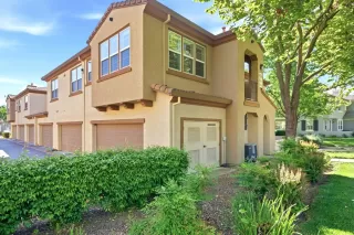 Photo #2: 226043539 Listing 