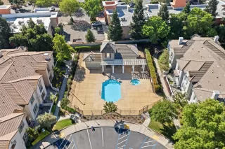 Photo #3: 226043539 Listing 