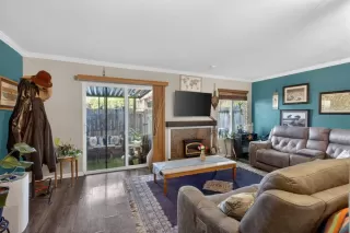 Photo #3: 226043725 Listing