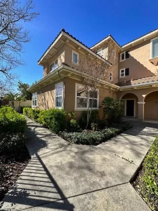 Photo #4: 226043847 Listing 