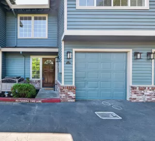 Photo #1: 226044111 Listing