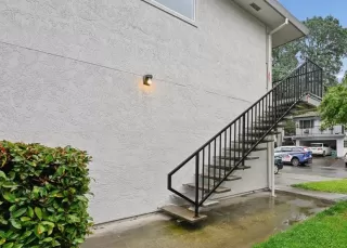 Photo #3: 226045070 Listing