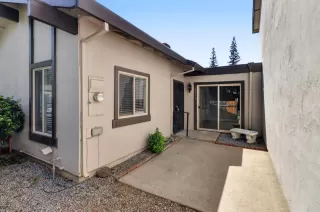 Photo #1: 226045334 Listing 