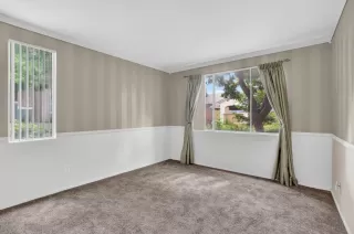 Photo #6: 226045598 Listing 