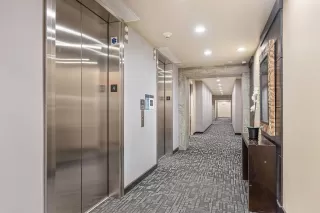 Photo #6: 226046011 Listing 