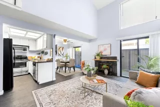 Photo #3: 226046065 Listing 