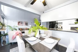 Photo #5: 226046065 Listing 