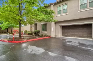 Photo #3: 226046194 Listing 