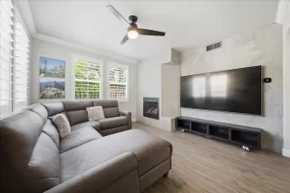 Photo #6: 226046258 Listing 