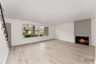 Photo #5: 226046552 Listing 