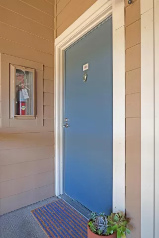 Photo #2: 226046889 Listing 