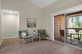 Photo #5: 226046889 Listing 