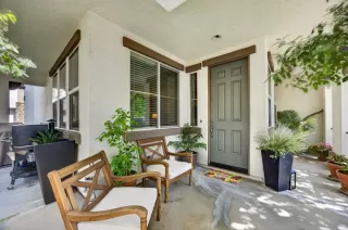 Photo #1: 226046914 Listing 