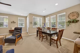 Photo #4: 226046914 Listing 