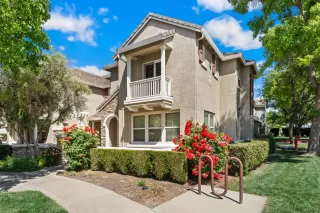 Photo #1: 226047131 Listing 