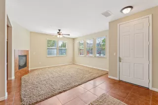 Photo #6: 226047131 Listing 