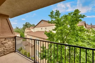 Photo #3: 226047153 Listing 