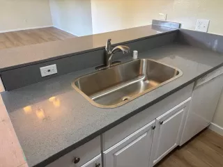 Photo #6: 226047434 Listing 