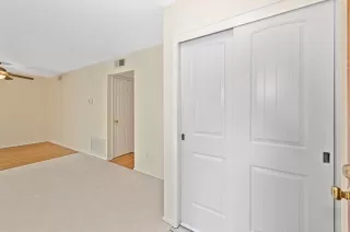 Photo #6: 226047496 Listing 