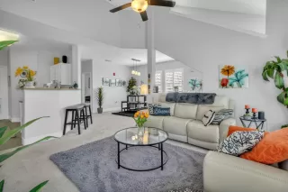 Photo #5: 226048311 Listing 