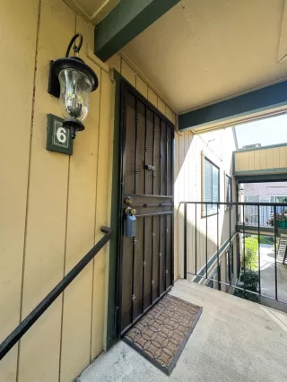 Photo #1: 226048457 Listing 