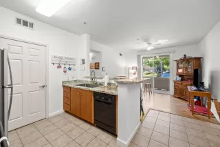Photo #6: 226048490 Listing 