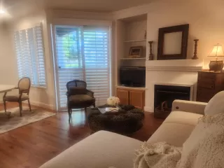 Photo #3: 226048643 Listing 