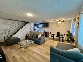 Photo #3: 226049044 Listing 