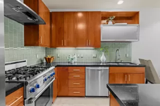 Photo #2: 226049238 Listing 