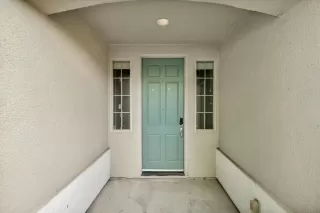 Photo #2: 226049410 Listing 