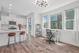 Photo #6: 226049555 Listing 