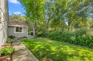 Photo #3: 226049733 Listing 