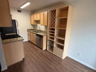 Photo #2: 226050730 Listing 