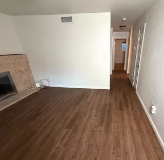 Photo #5: 226050730 Listing 