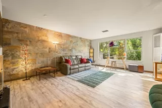 Photo #4: 226050895 Listing 