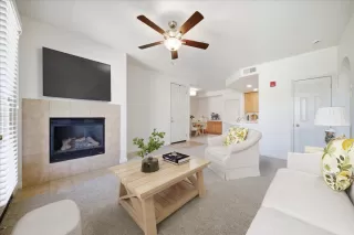 Photo #5: 226051868 Listing 