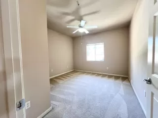 Photo #4: 226052093 Listing 