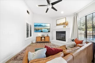 Photo #6: 226052167 Listing 