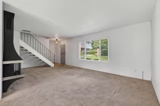 Photo #3: 226052997 Listing 