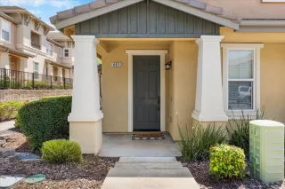 Photo #2: 226053328 Listing 