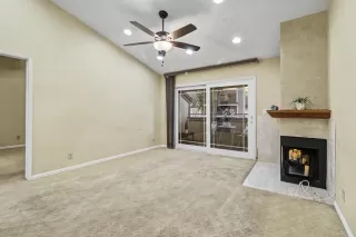 Photo #3: 226053373 Listing 