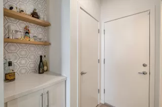 Photo #5: 226053845 Listing 