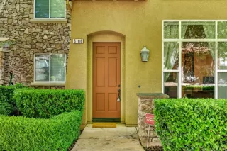 Photo #4: 226053858 Listing 