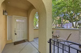 Photo #1: 226054010 Listing 