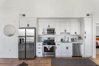 Photo #4: 226054461 Listing 