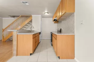Photo #2: 226054499 Listing 