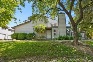 Photo #1: 226054513 Listing 